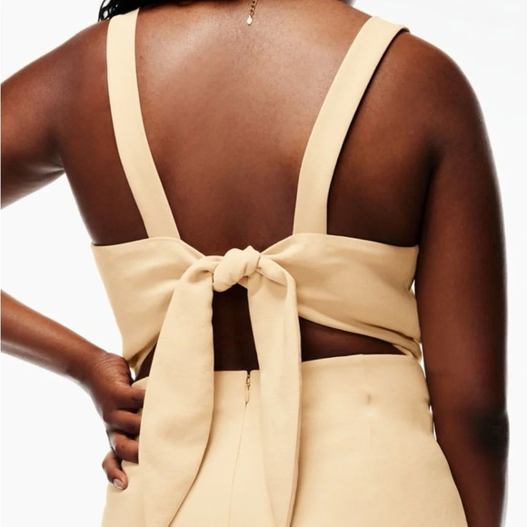 WILFRED by ARITZIA Aperature Tie Back Dress in Mustard Yellow - Picture 4 of 16